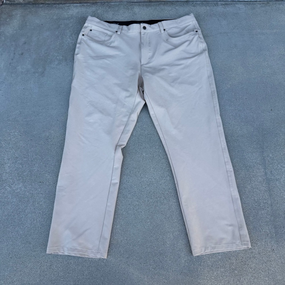 Greg Norman Mens 38x30 Performance Golf Pants Beige Stretch Five Pocket